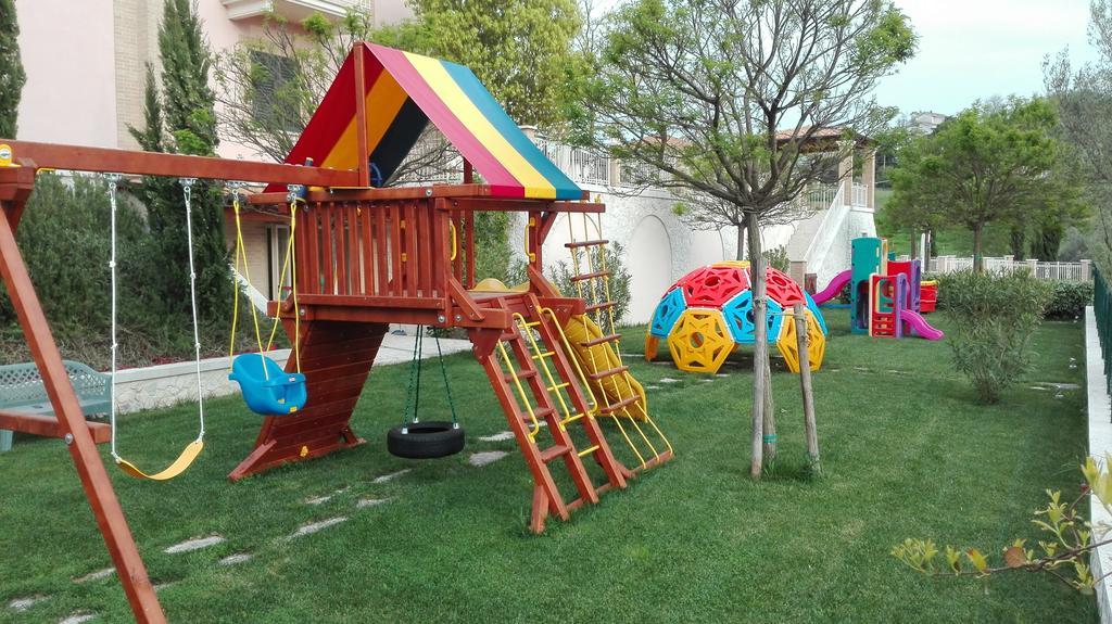 Incantea Resort Tortoreto Zewnętrze zdjęcie