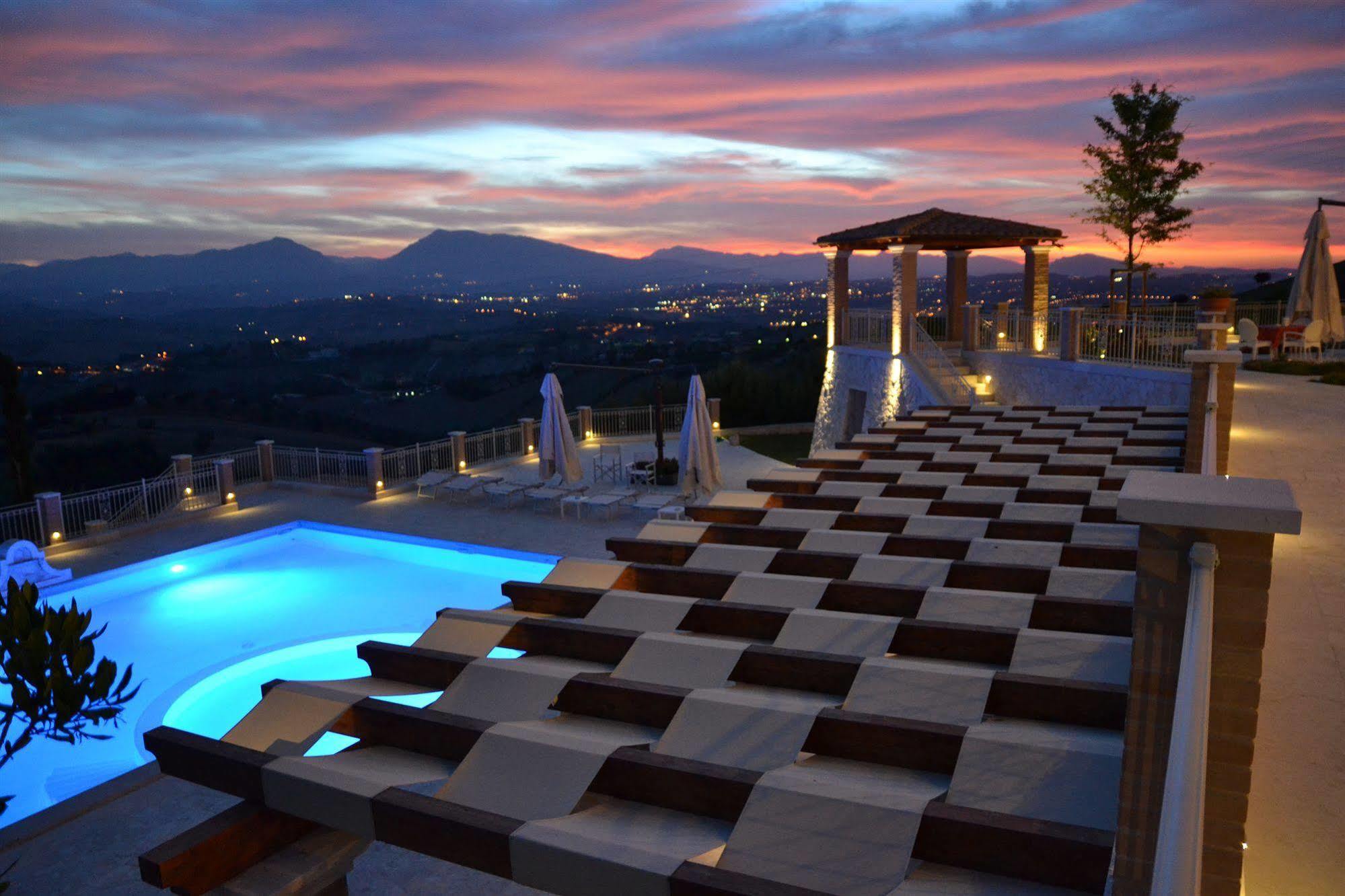 Incantea Resort Tortoreto Zewnętrze zdjęcie